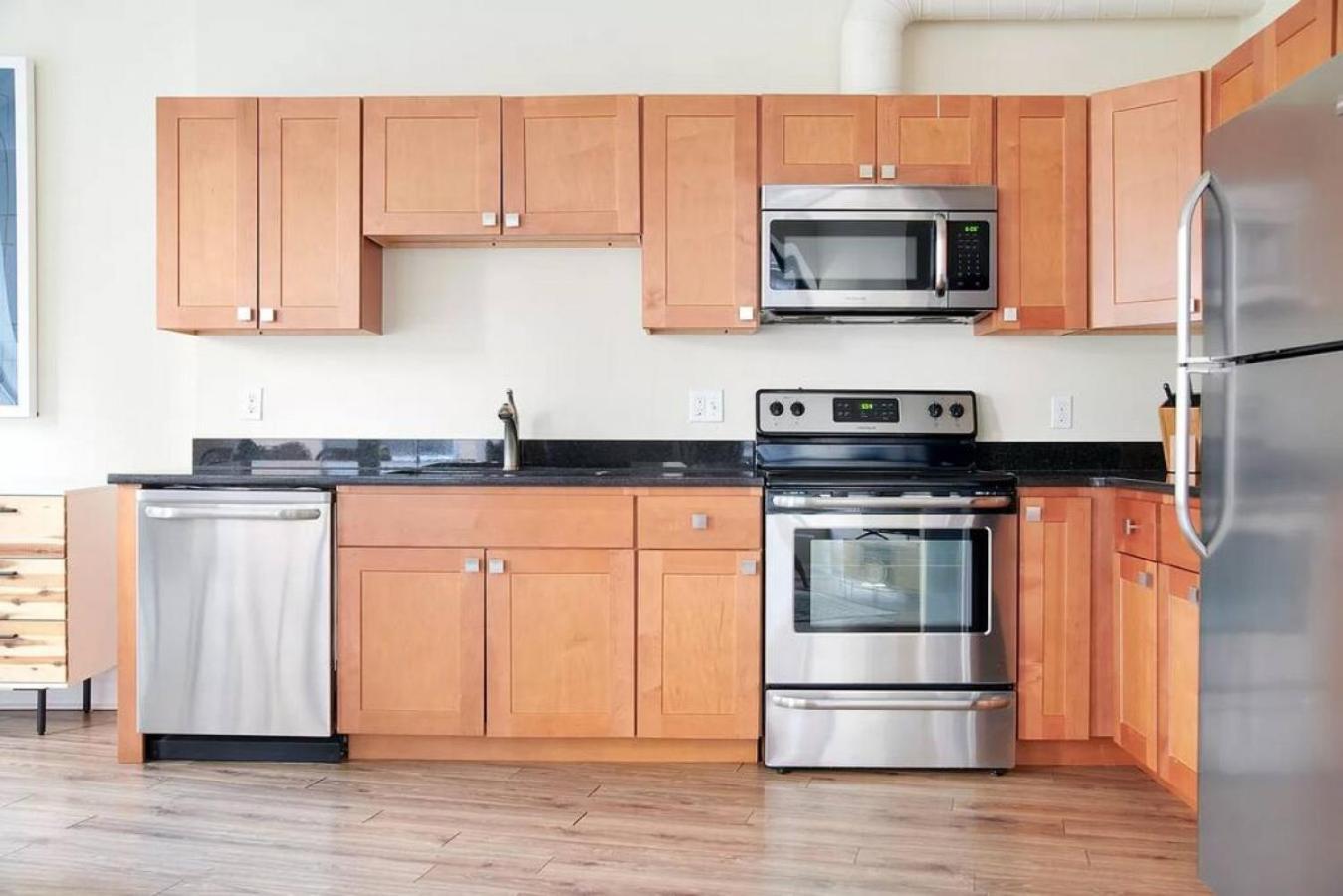 Spacious 2br Fidi District Centrally Located Apartment